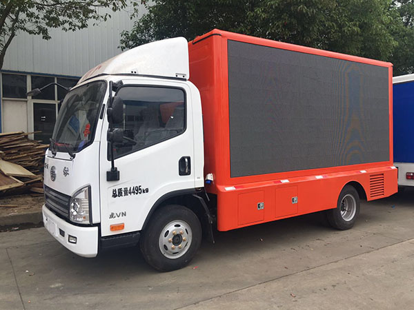 4米2大车P6高清LED广告宣传车